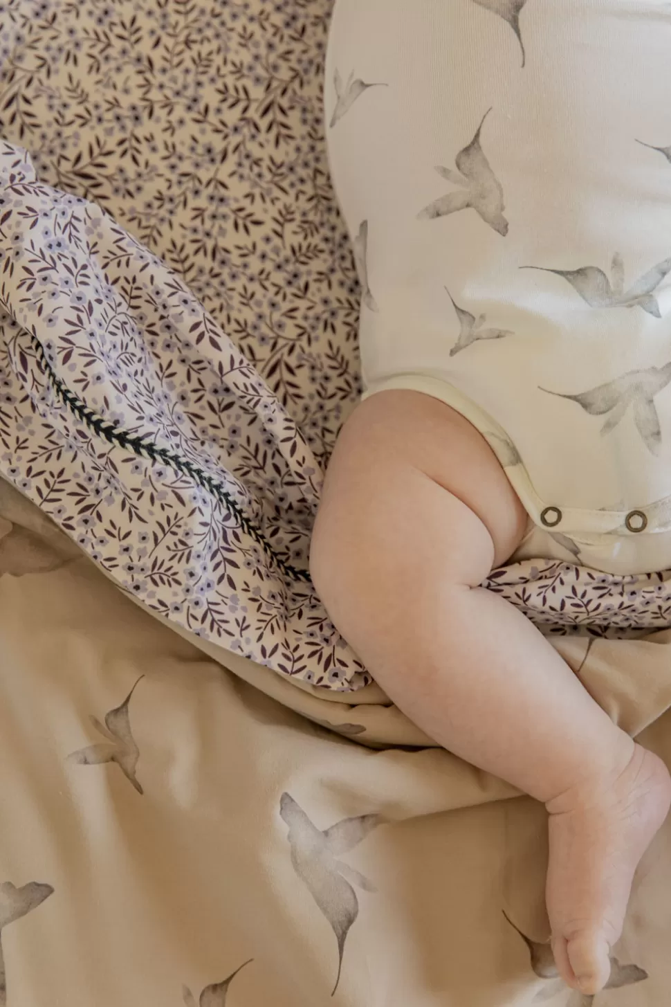 Fashion | Toddler Bed Sheet | Ledikant Laken | Vintage Flower Lila Slapen