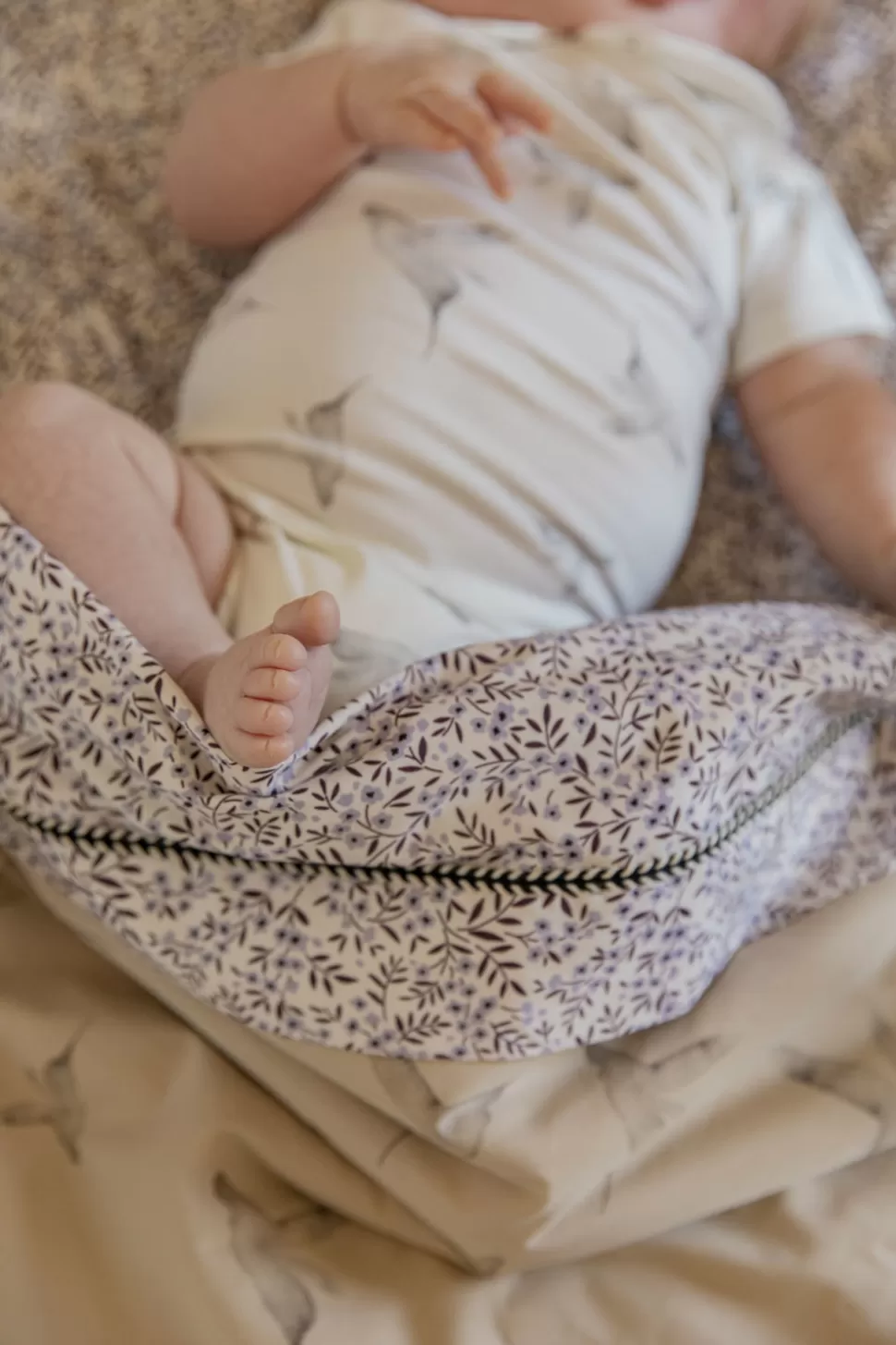 Fashion | Toddler Bed Sheet | Ledikant Laken | Vintage Flower Lila Slapen